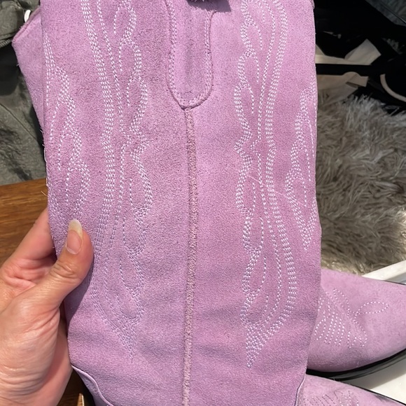 Fiona Boot in Wisteria - Picture 13 of 14